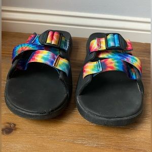 Children’s Chaco Tye- Dye Sandal Youth Size 4